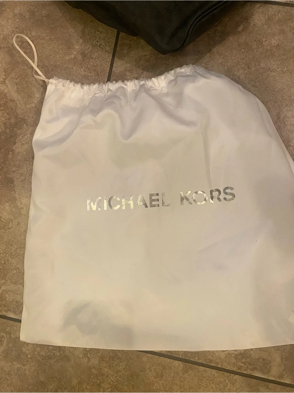 Michael Kors Bucket style purse